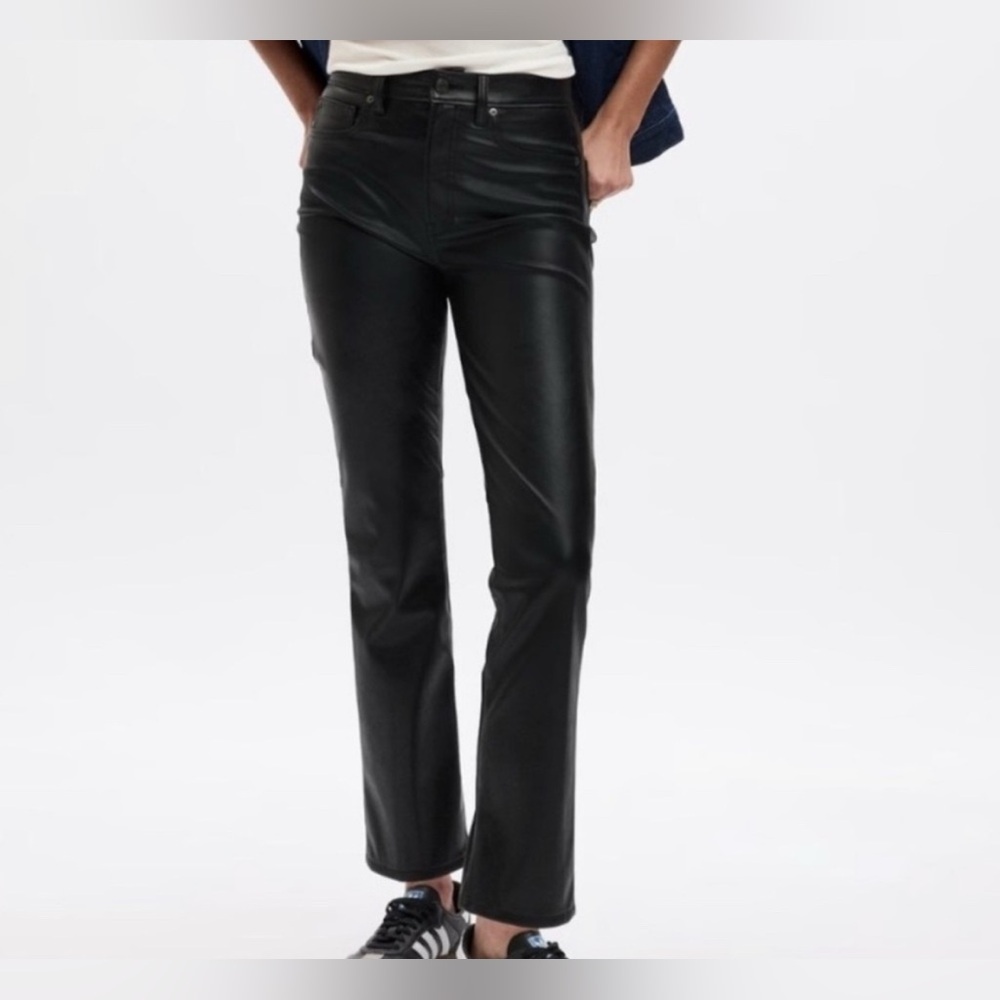 GAP high-rise vegan leather soft jeans pants 12/31s NWOT